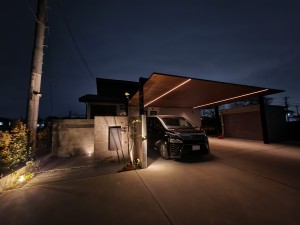 光のイノベーション　三協アルミ　F2 木目調カーポート